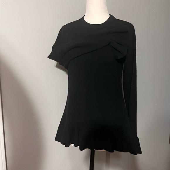 DG2 Black Sweater w/ Ruffled Sleeves!! - Picture 2 of 8